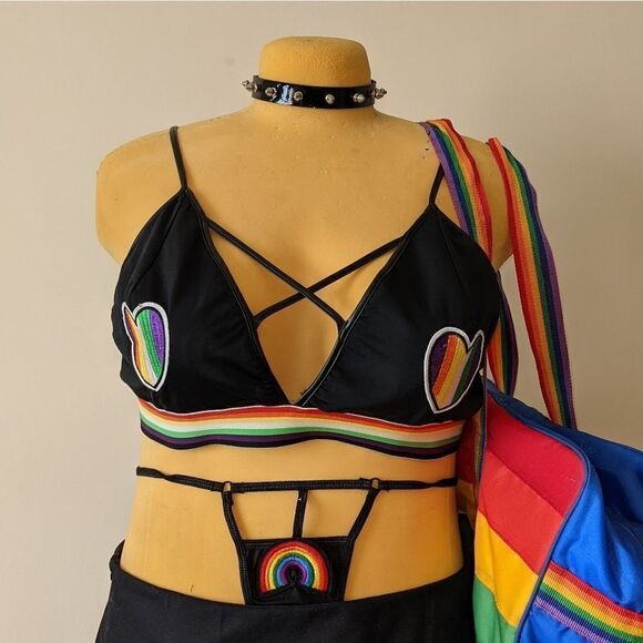 $5 Item! BNIB SHEIN Curve 3X Rainbow Pride Bralette - Picture 3 of 8